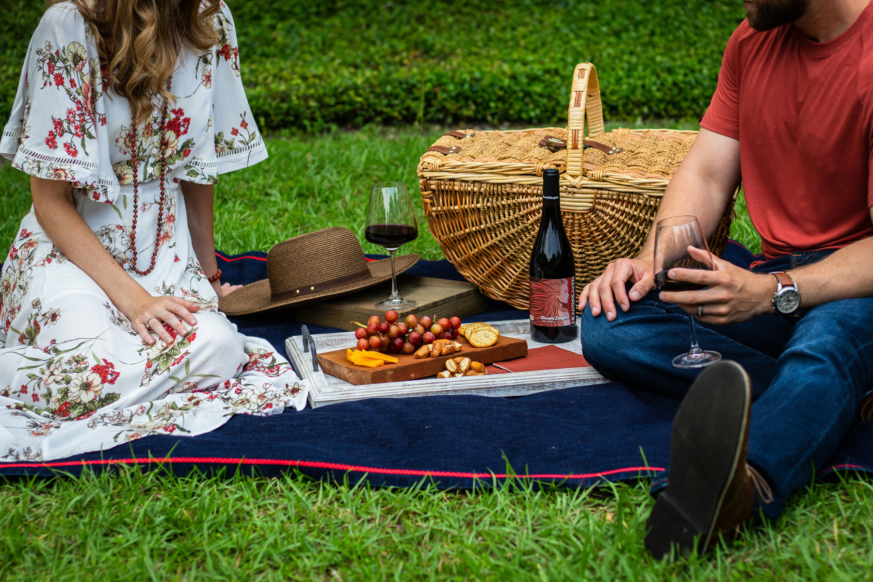 Fleck auf Kleidung beim Picknick